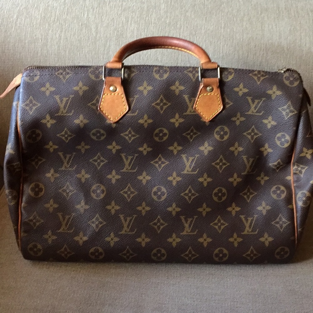 Louis Vuitton Speedy 35 extra photos